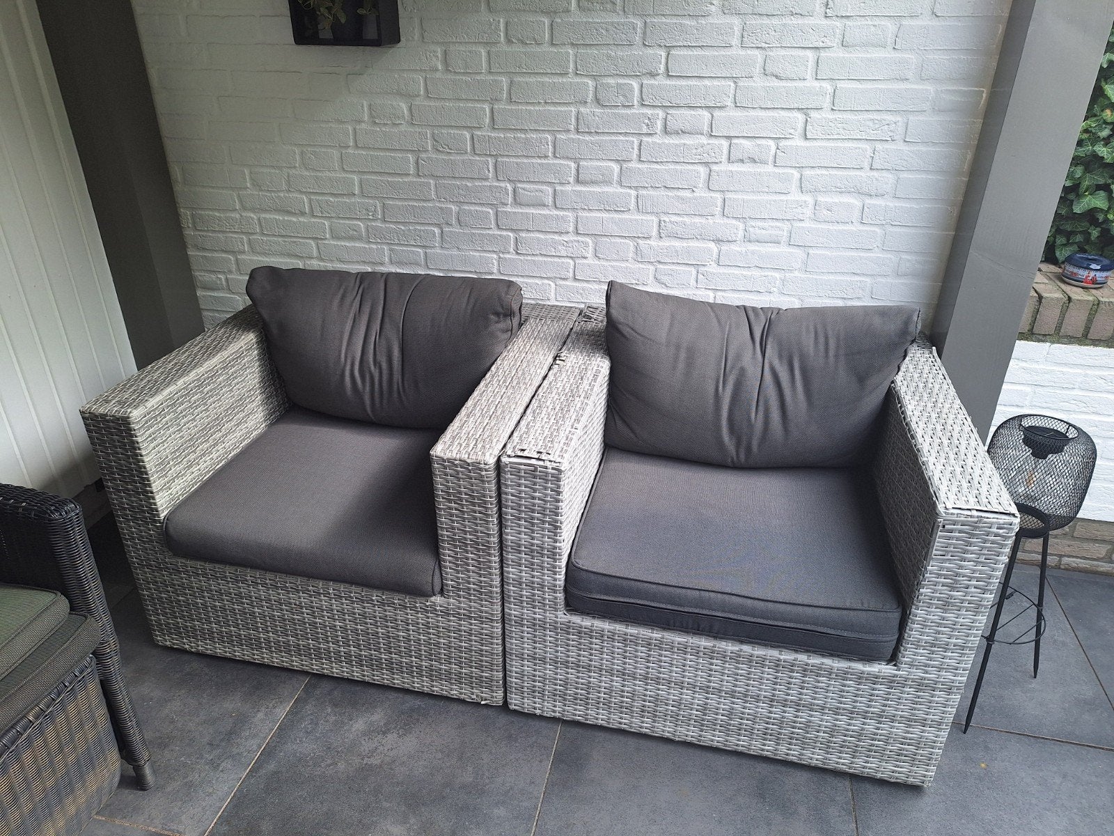 Twee grijze wicker tuinstoelen met kussens, Tuin en Terras, Tuinstoelen, Ophalen of Verzenden, Gebruikt, Wicker
