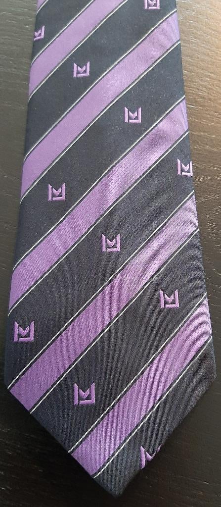 Ministerie van Justitie stropdas paars-blauw oud logo, Ophalen of Verzenden, Nieuw, Gebruiksvoorwerp