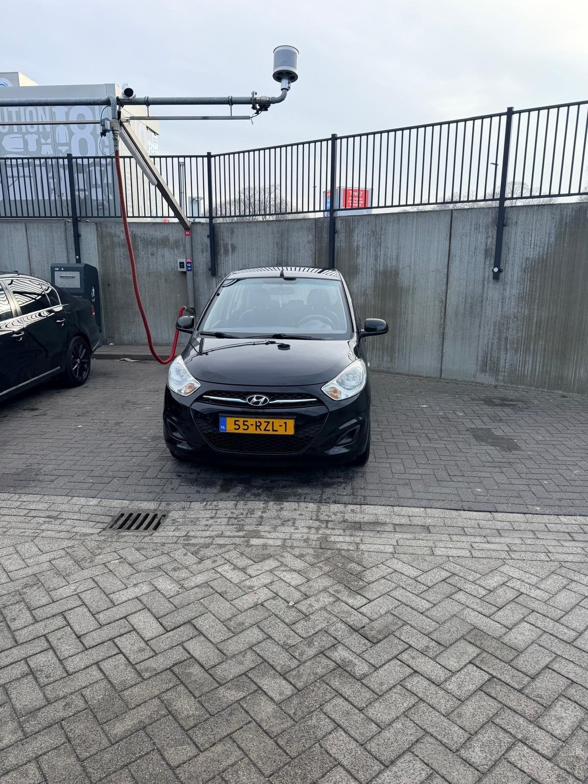 Hyundai i10 1.25 I 5DR 2011 Zwart, Auto's, Hyundai, Particulier, i10, Benzine, B, Hatchback, Handgeschakeld, Origineel Nederlands
