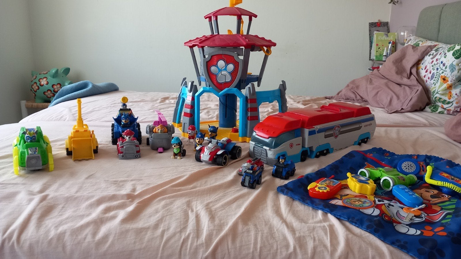 Heel veel Paw Patrol, toren en vrachtwagen, Ophalen of Verzenden, Gebruikt
