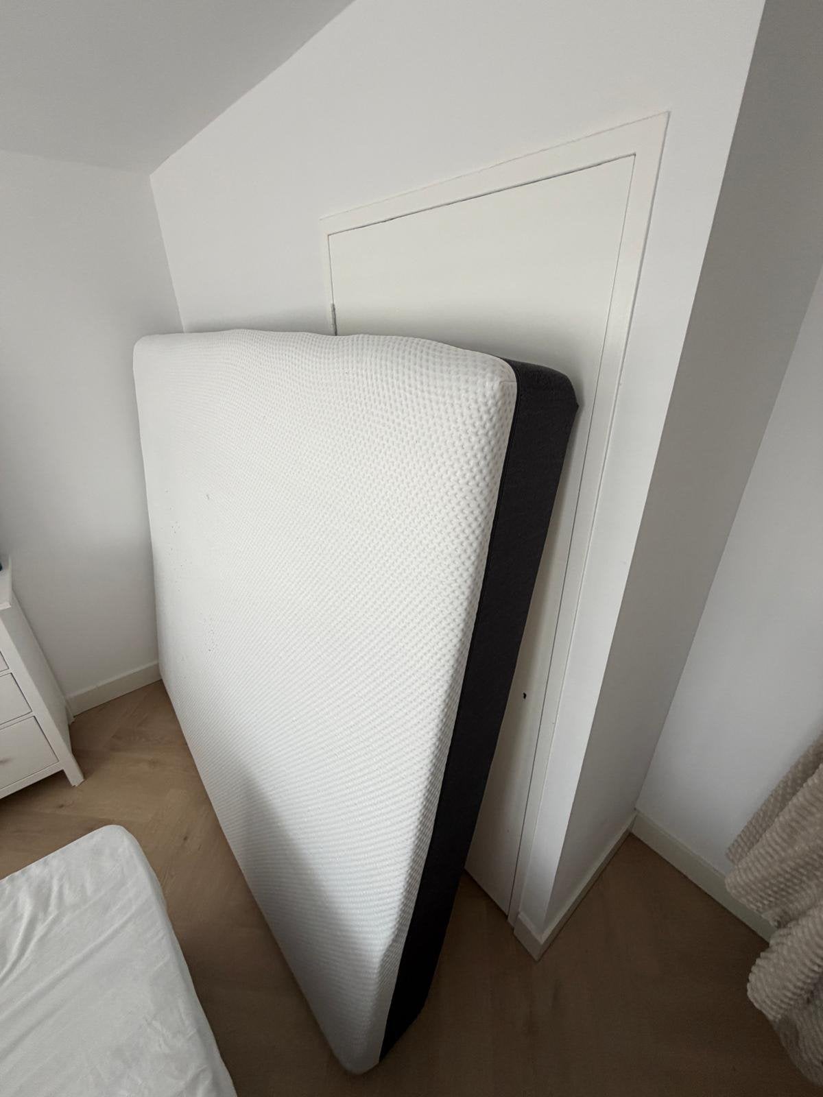 Emma matras 180x200 cm afritsbaar en wasbaar hoes, Huis en Inrichting, Ophalen, Zo goed als nieuw, Tweepersoons, 180 cm