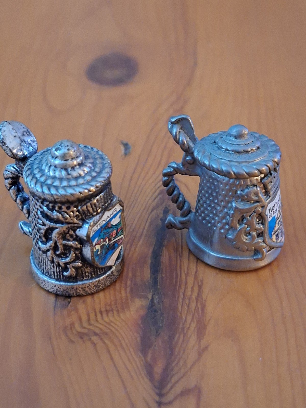 Set van 2 miniatuur bierpullen - Altenahr & Rothenburg, Ophalen of Verzenden