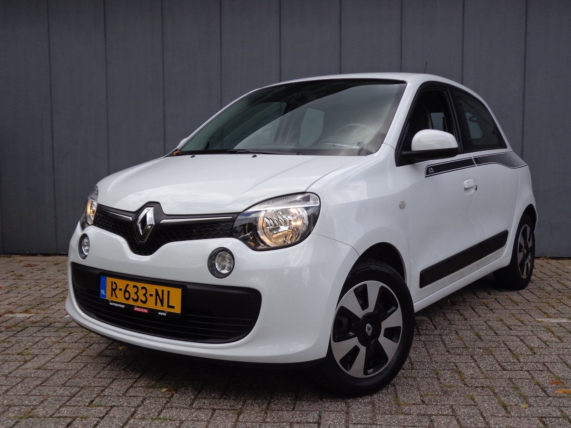 Renault Twingo 1.0 SCe Luxe Dynamigue Airco & cruise i.z.g.s, Gebruikt, 4 stoelen, Alcantara, Wit