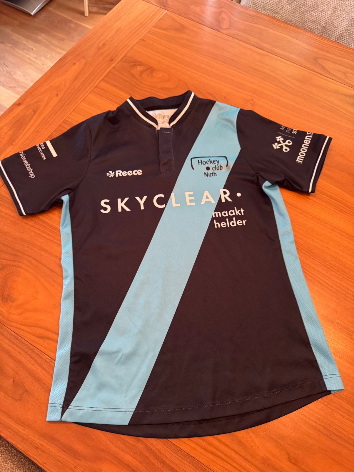 Compleet hockey tenue van HC Nuth, Sport en Fitness, Hockey, Ophalen, Zo goed als nieuw, Kleding