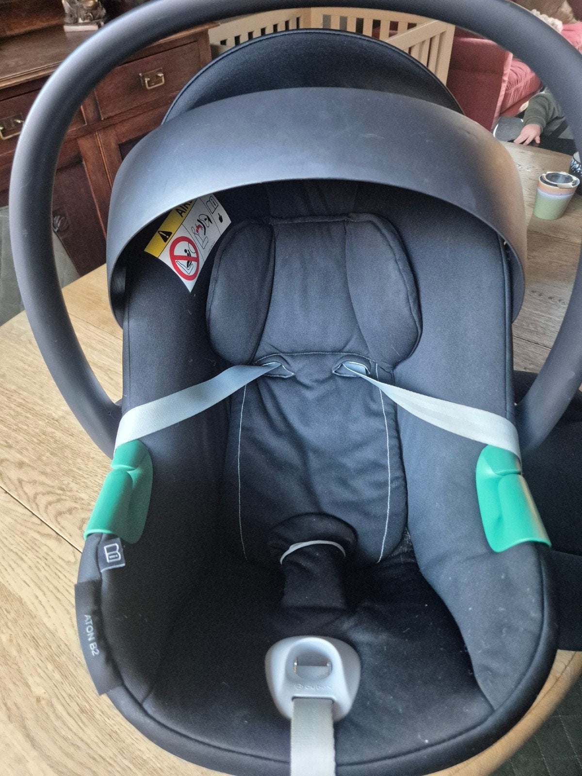 Cybex Aton B2 i-Size autostoel met Isofix base, Afneembare rugleuning, Zo goed als nieuw, Isofix, 0 t/m 13 kg