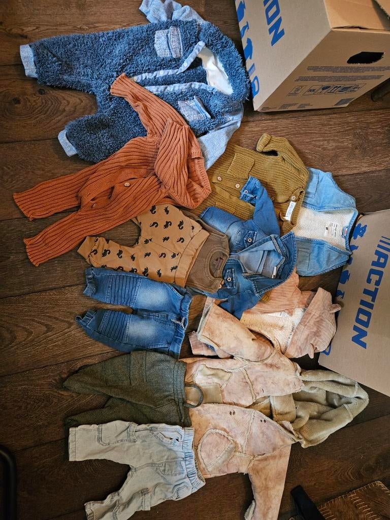 2 surpriseboxen jongenskleding maat 62/68/74, Kinderen en Baby's, Babykleding | Baby-kledingpakketten, Ophalen, Gebruikt, Maat 62