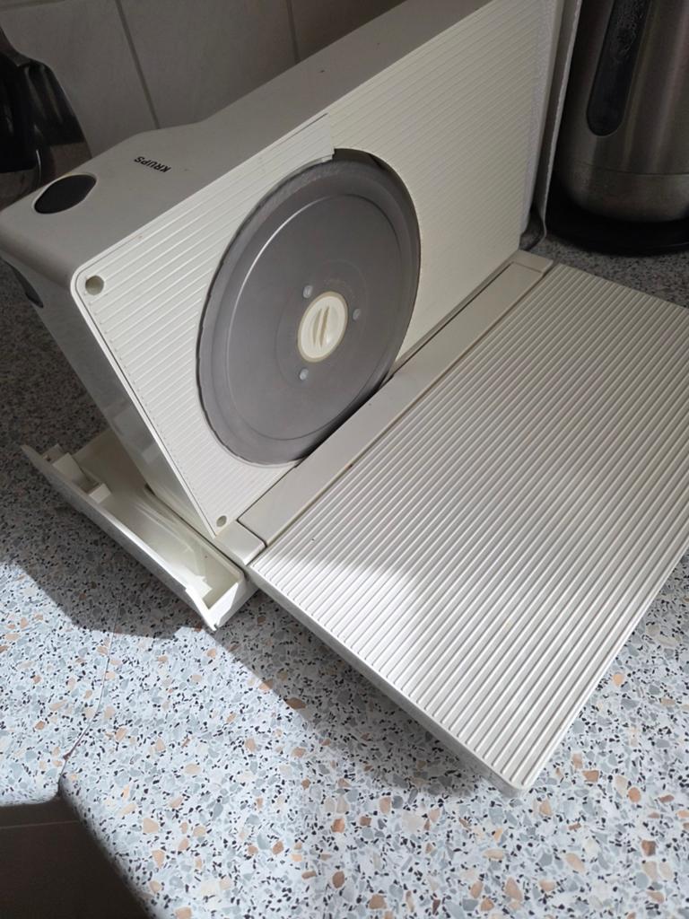 Krups Vleessnijmachine - Perfect voor Thuisgebruik, Ophalen of Verzenden, Gebruikt, 3 snelheden of meer