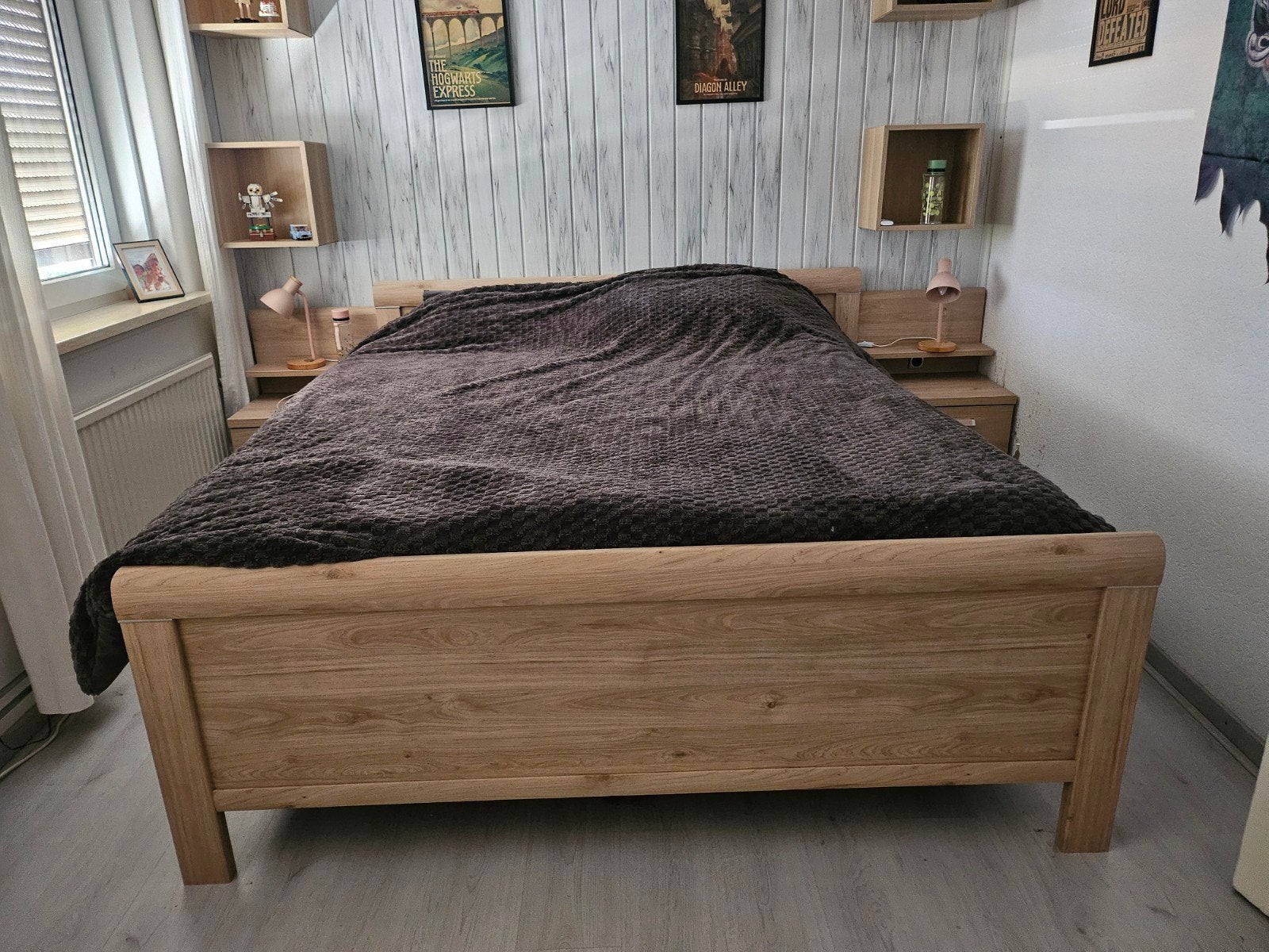 Complete Slaapkamer Set: Bed, Nachtkastjes & Kledingkast, Ophalen, Gebruikt, Tweepersoons, Modern, Houtlook, Scandinavisch
