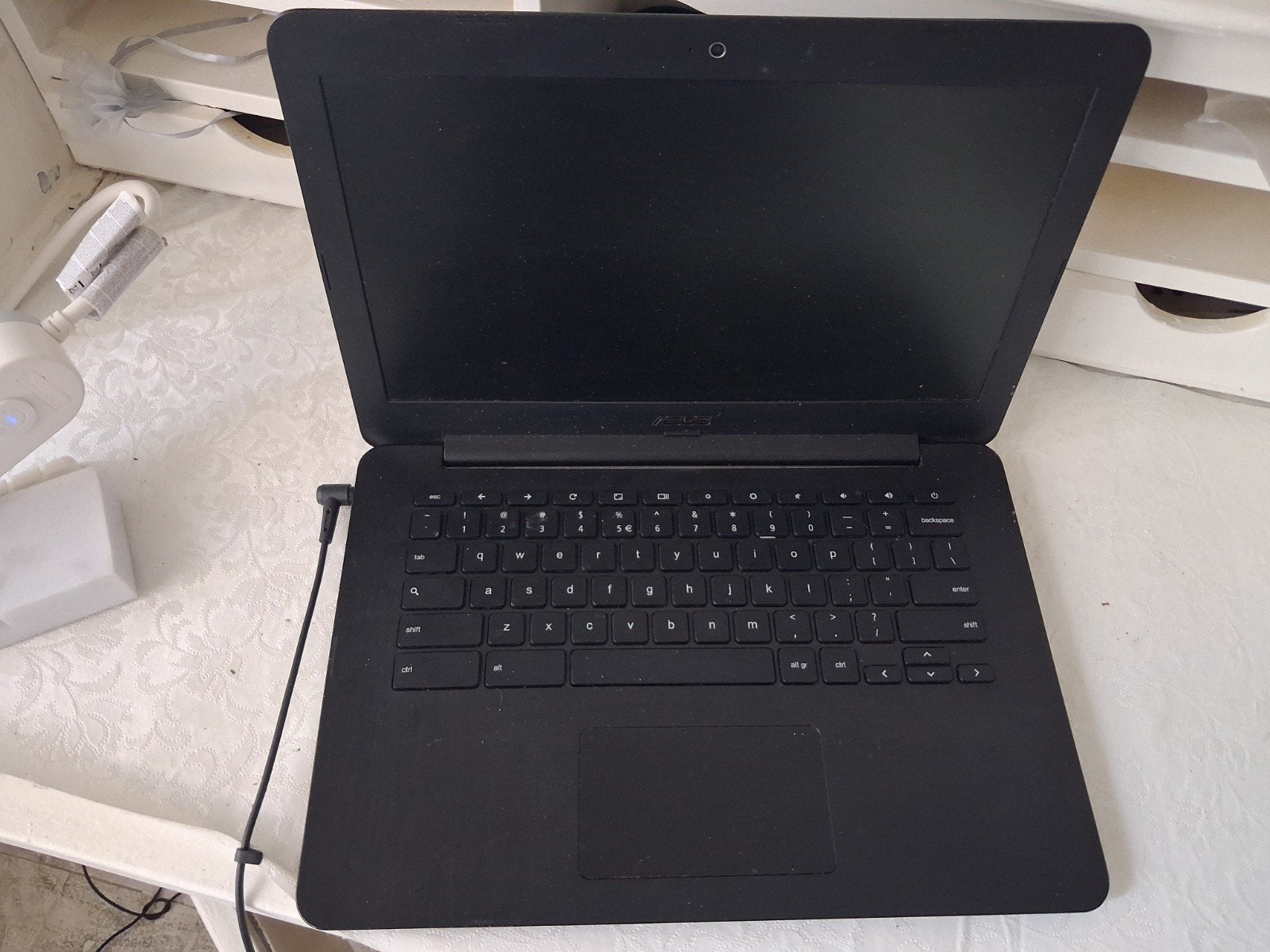 ASUS Chromebook - Compact en Functioneel, Qwerty, ASUS, Ophalen of Verzenden, 32 GB of minder