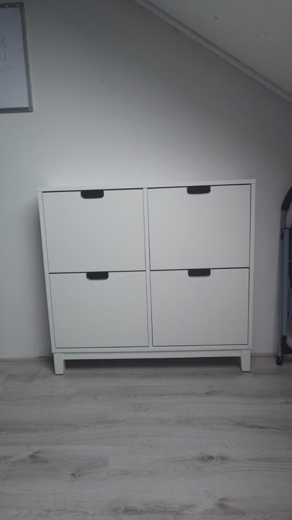 Witte schoenenkast met 4 vakken - IKEA Ställ, Huis en Inrichting, Kasten | Schoenenkasten, Ophalen, Gebruikt, Modern, Scandinavisch