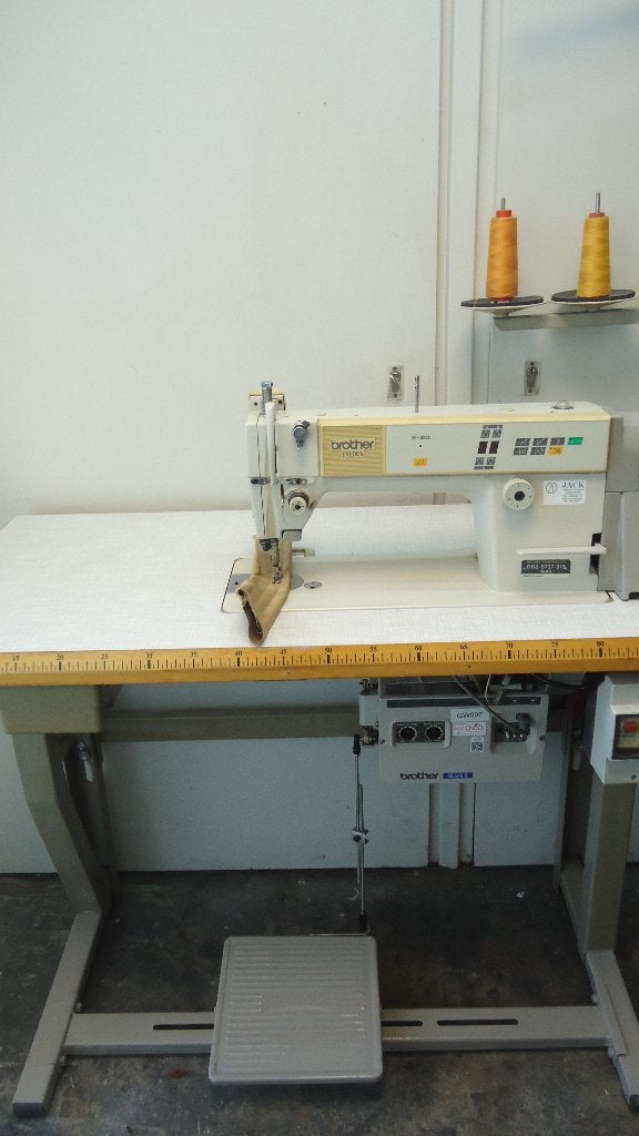 Industrie Naaimachine Brother Exdra E-20 Vol Automaat, Hobby en Vrije tijd, Naaimachines en Toebehoren, Gebruikt, Ophalen of Verzenden
