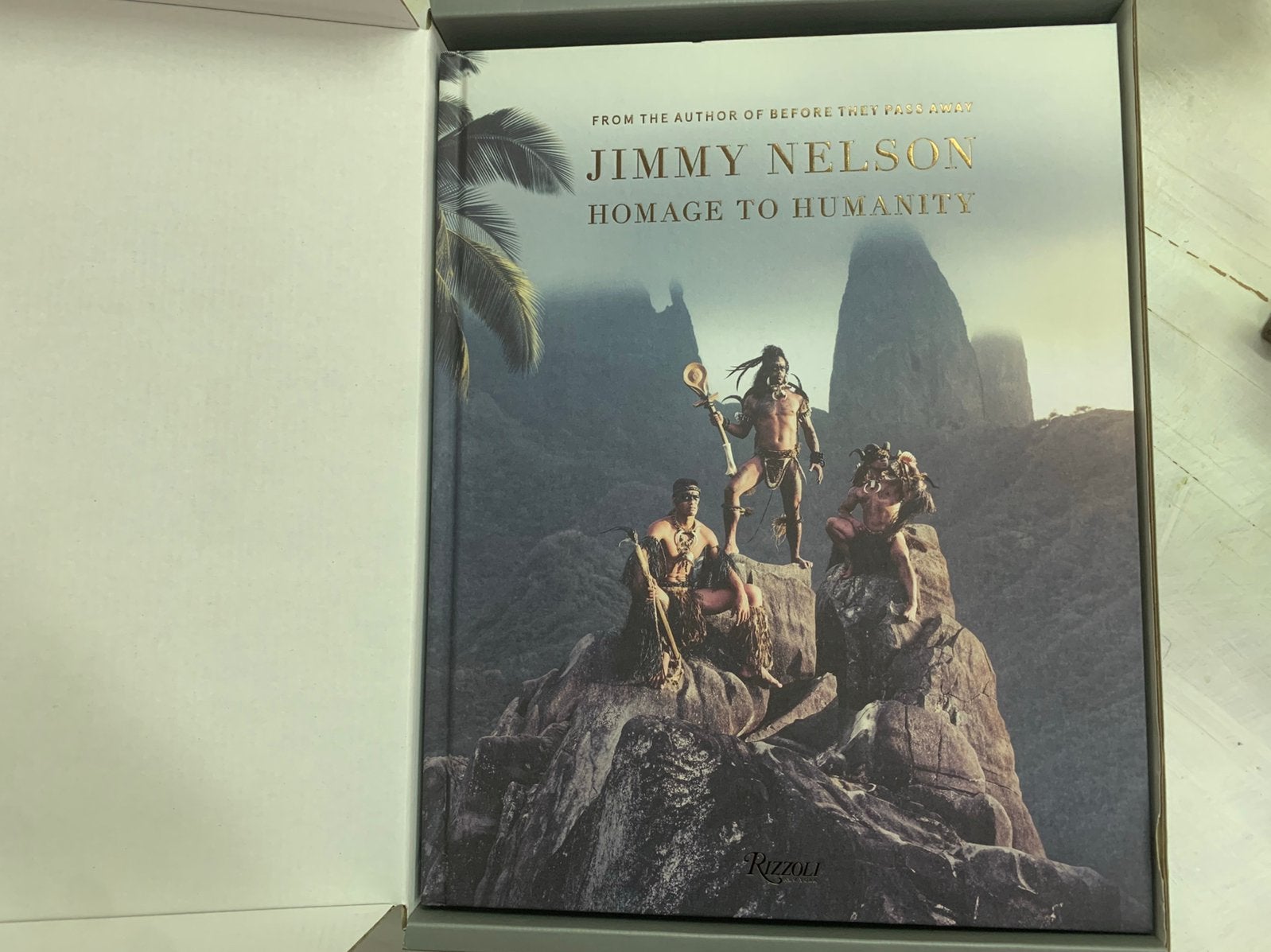 MEI JIMMY NELSON - HOMAGE TO HUMANITY, Ophalen of Verzenden, Nieuw, Fotografen