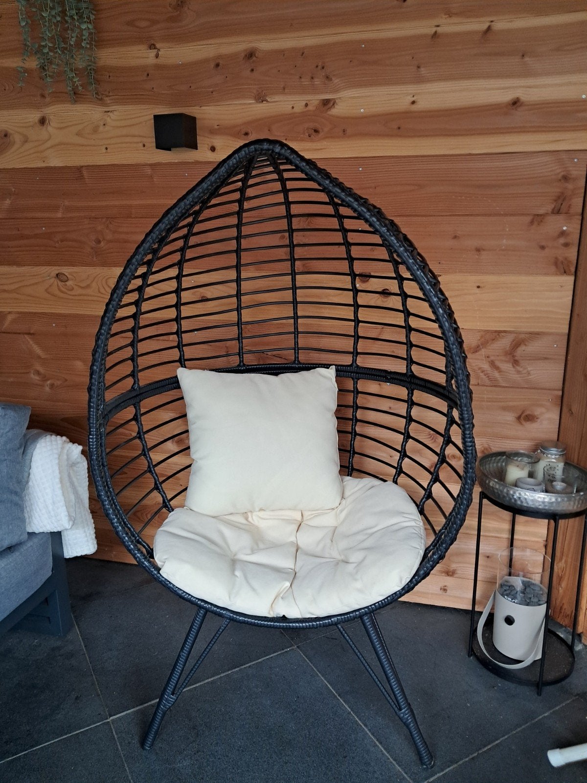 Zwarte rotan "Ei" stoel met kussen - Zo goed als nieuw, Ophalen, Modern, Bohemian, Zwart, Zo goed als nieuw