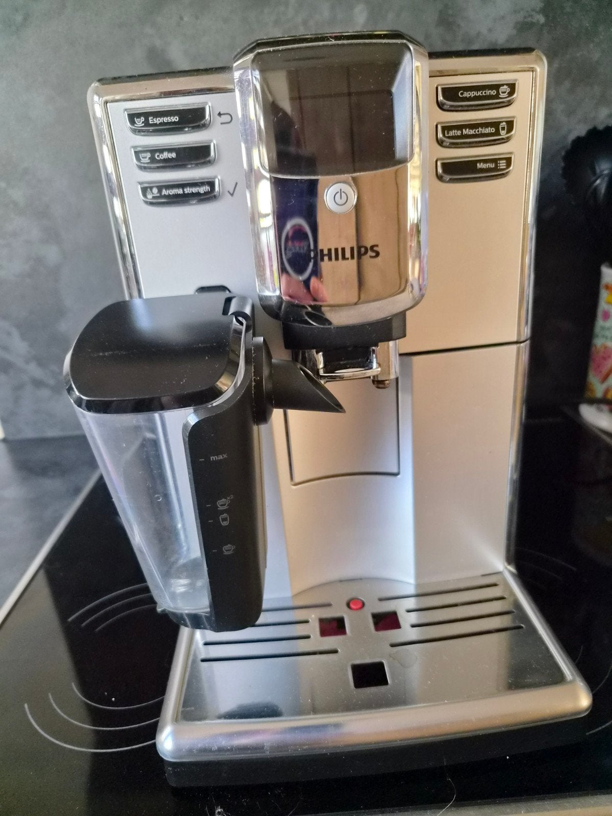 Philips 5000 series volautomatische espressomachine, Ophalen, Gebruikt, Espresso apparaat, 10 kopjes of meer