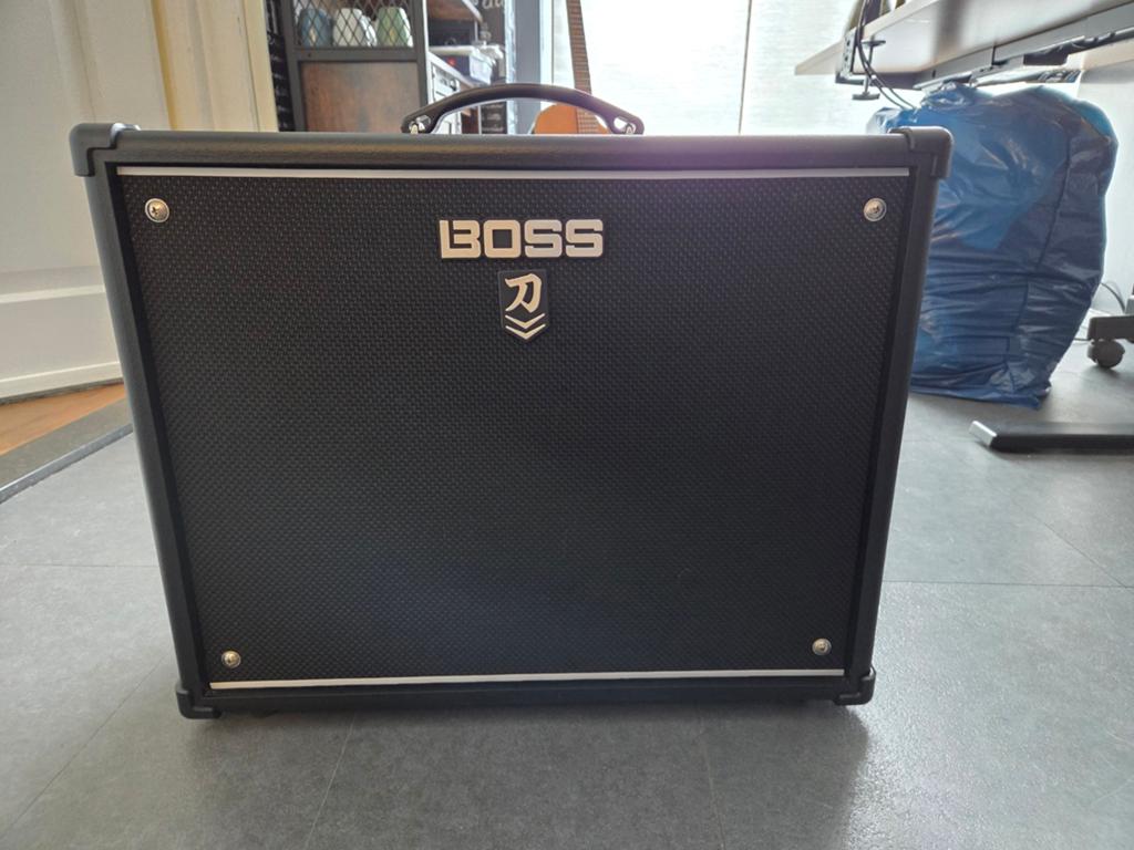 Boss Katana 100 MkII Gitaarversterker - Complete Set!, Muziek en Instrumenten, Ophalen, Zo goed als nieuw, Gitaar, 100 watt of meer