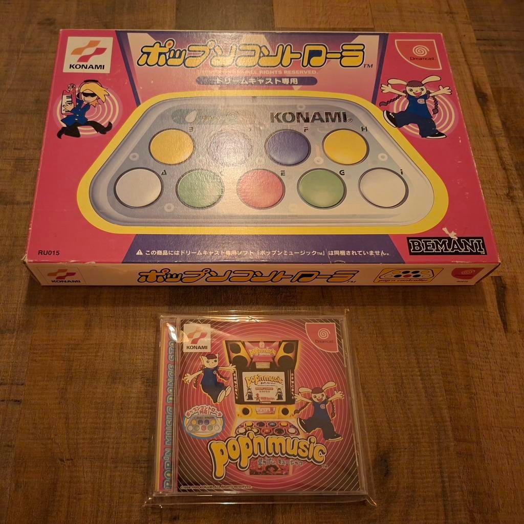 Dreamcast Japanse Pop 'N Music controller met game, Spelcomputers en Games, Spelcomputers | Sega, Zo goed als nieuw, Saturn of Dreamcast