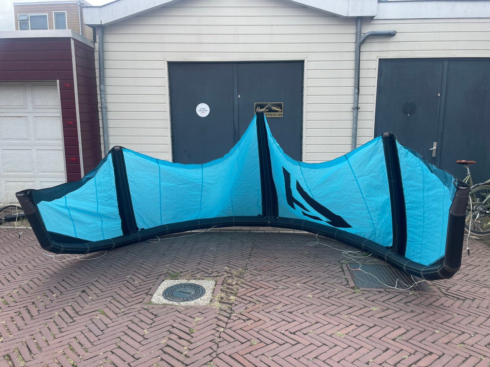 Harlem wave kite 9m, Watersport en Boten, Kitesurfen, Ophalen, 9 m², Geen board, Zo goed als nieuw