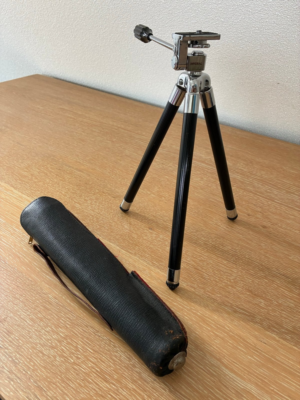 Imperial statief met uitschuifbare pootjes tot 110cm, Audio, Tv en Foto, 125 cm of minder, Inclusief draagtas, Gebruikt, Overige merken