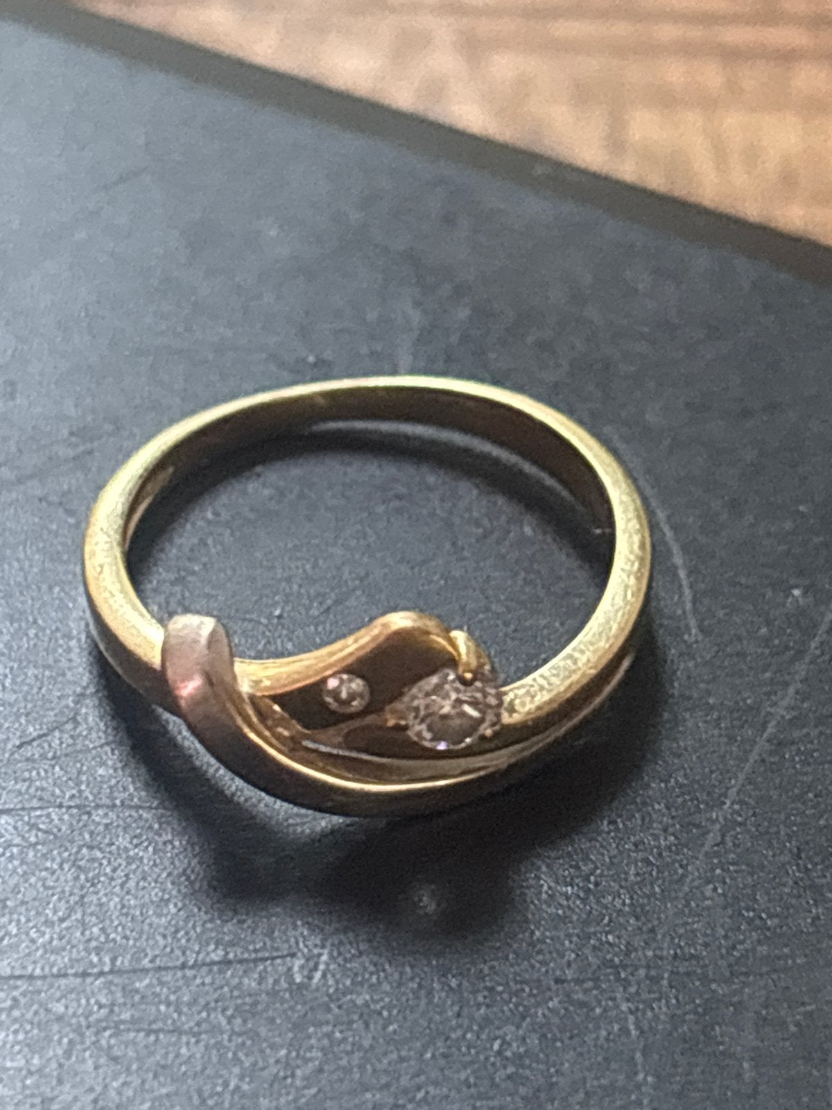 14k Gouden Dames Ring met Wit- en Geelgoud, 2,26 gram, Ophalen, Gebruikt, Met edelsteen, Dame