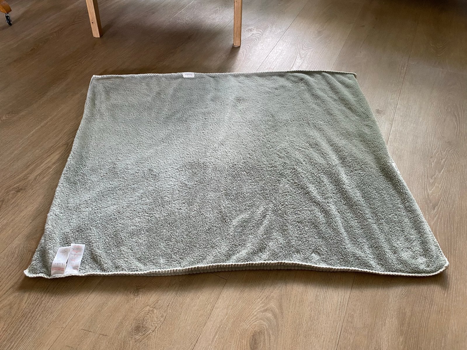 Koeka deken wafelstof en teddy - grijs/groen, Ophalen, Dubbelzijdig, Koeka, Zo goed als nieuw