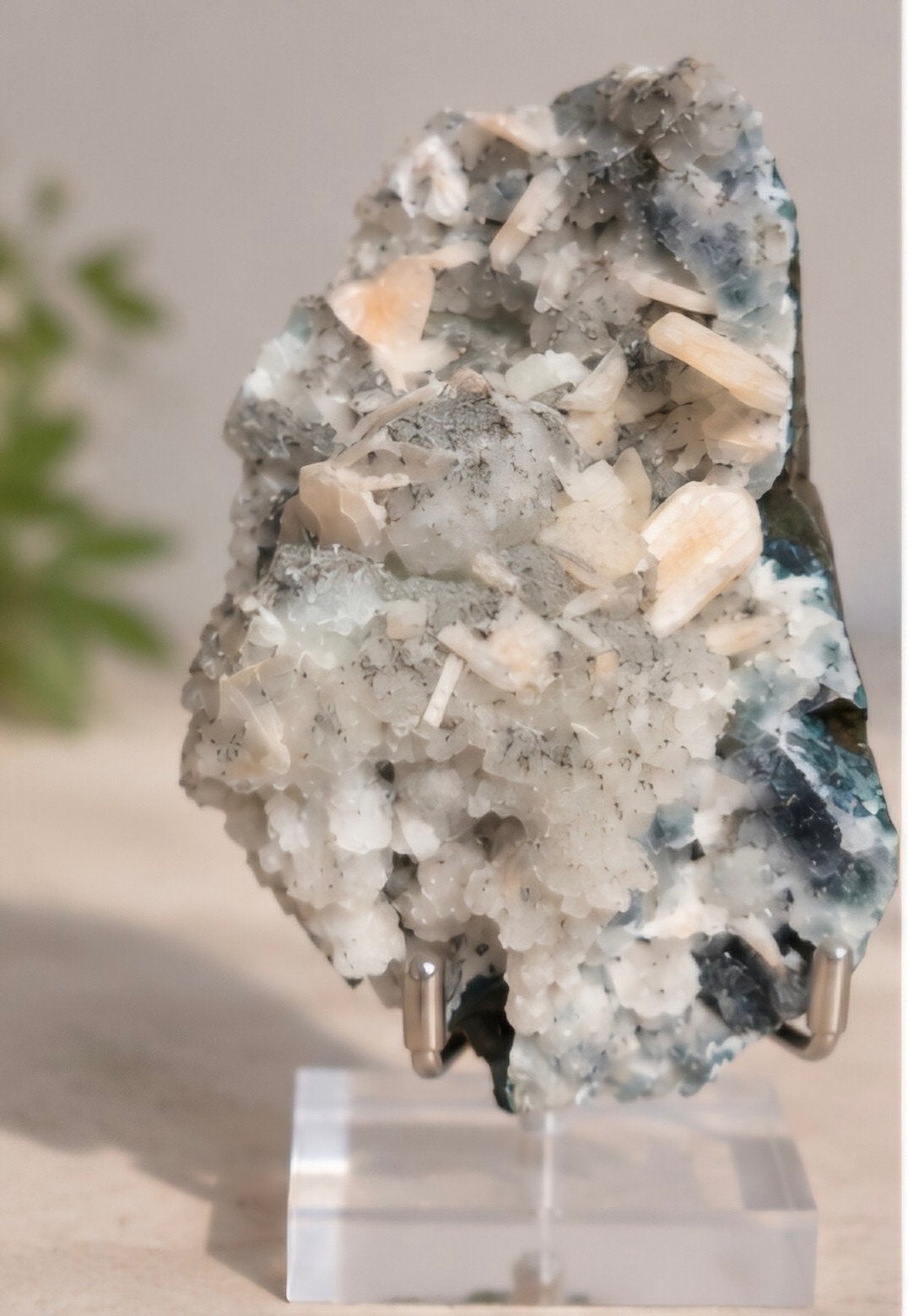 Apofyliet & Stilbiet op Chalcedoon, Ophalen of Verzenden