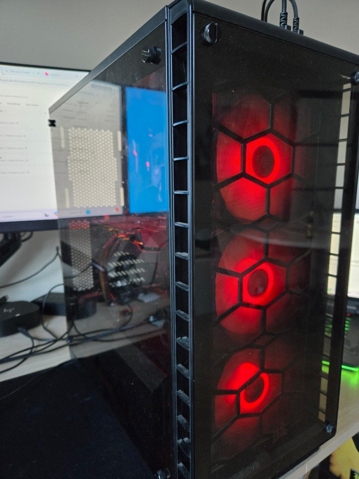 Gaming PC met Intel CPU en Gigabyte GPU, Ophalen, Gebruikt, Gaming, SSD