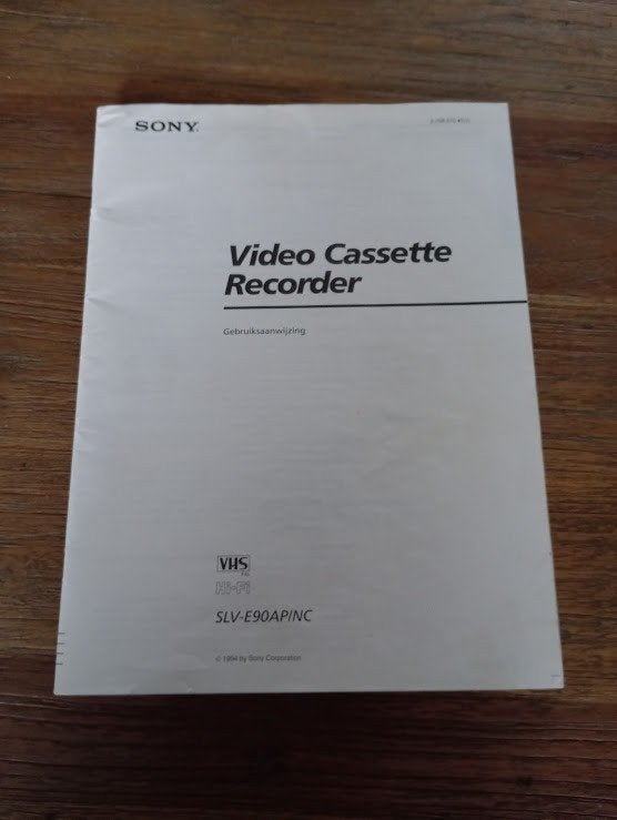 Sony Video Casette Recorder Gebruiks aanwijzing Nederlands, Verzenden, Zo goed als nieuw