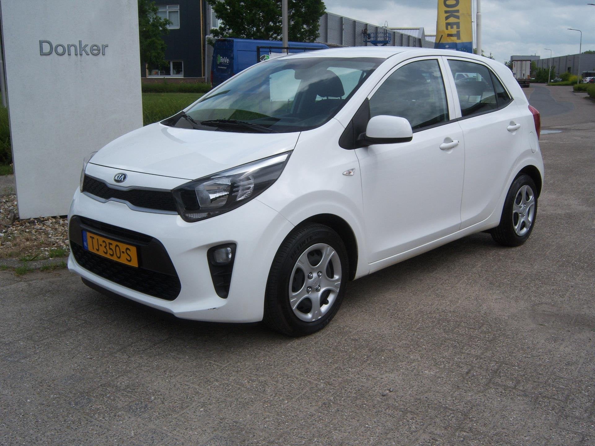 KIA Picanto 1.0 CVVT 67pk 4-zits EconomyPlusLine Airco, Voorwielaandrijving, Stof, Gebruikt, 4 stoelen