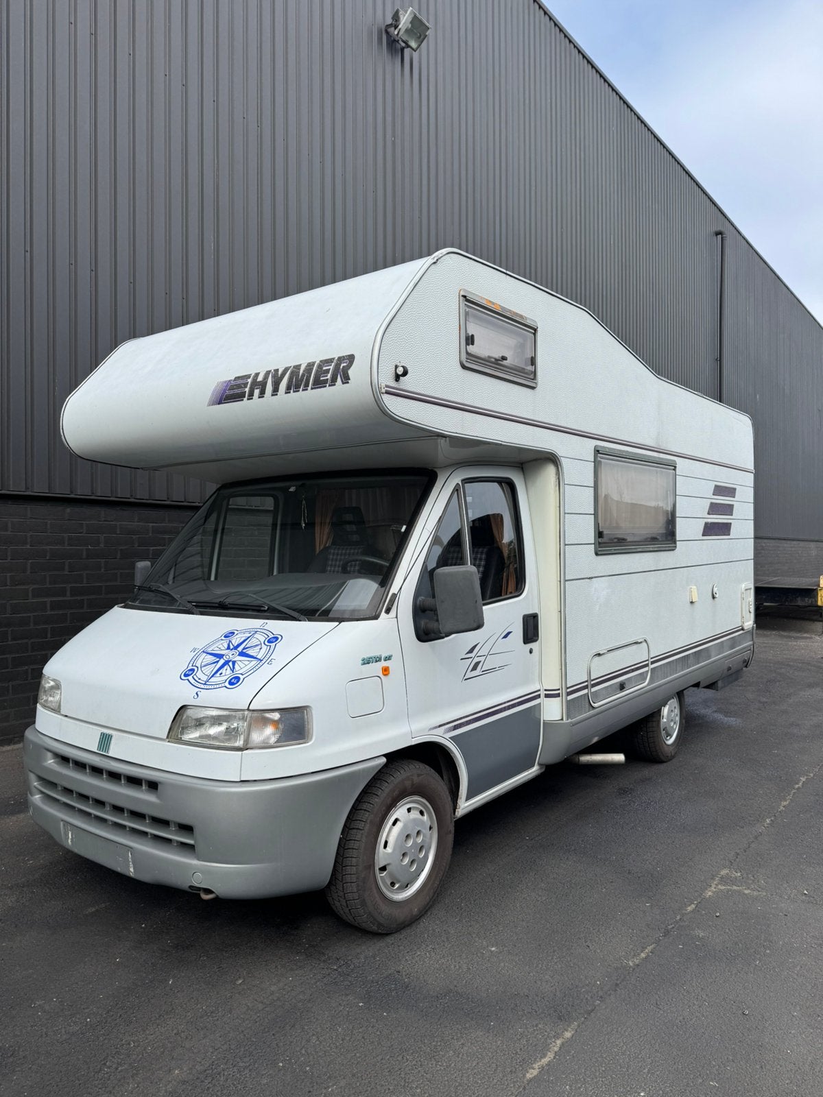 HYMER CAMPER 2.5 TDI DIESEL | FIAT DUCATO | ALKOOF | GEKEURD, Caravans en Kamperen, Chemisch toilet, Koelkast, Fiat, Bedrijf