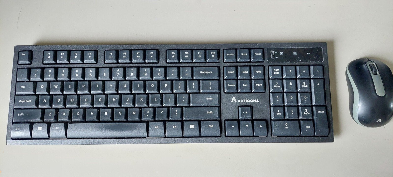 Articona Draadloos Toetsenbord en Muis Set - QWERTY, Gebruikt, Articona, Toetsenbord en muis-set, Ophalen of Verzenden