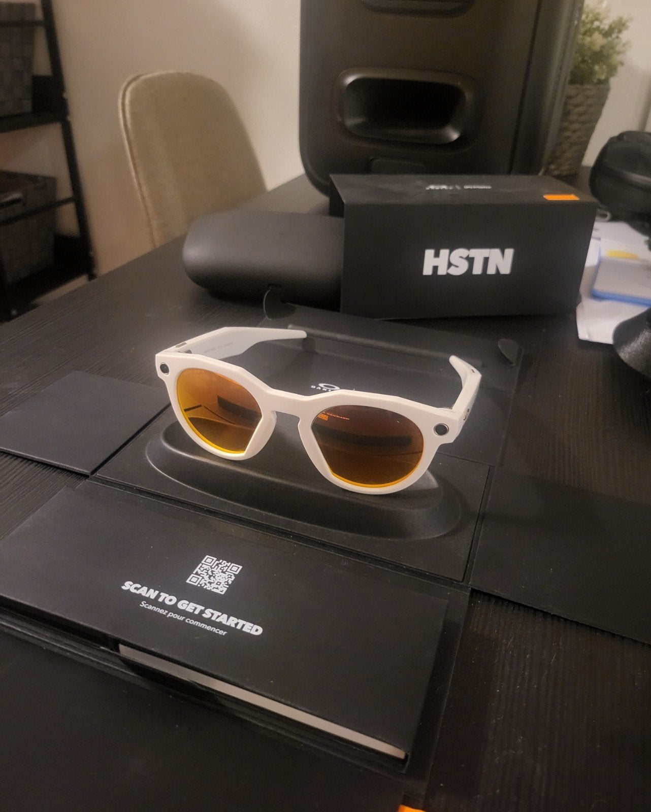 Oakley Meta HSTN - Zo goed als nieuw, Sieraden, Tassen en Uiterlijk, Zonnebril, Wit, Ophalen of Verzenden, Zo goed als nieuw