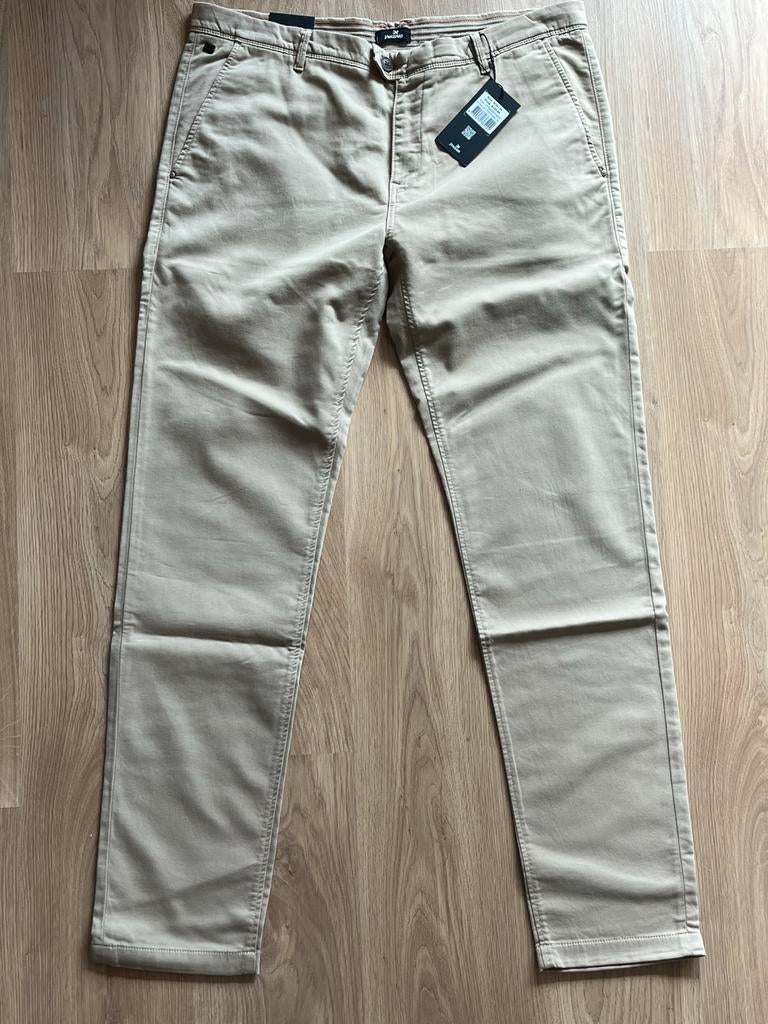 Vanguard regularfit chino V9, maat 38/34, nieuw, wvp €139,99, Kleding | Heren, Spijkerbroeken en Jeans, W36 - W38 (confectie 52/54)