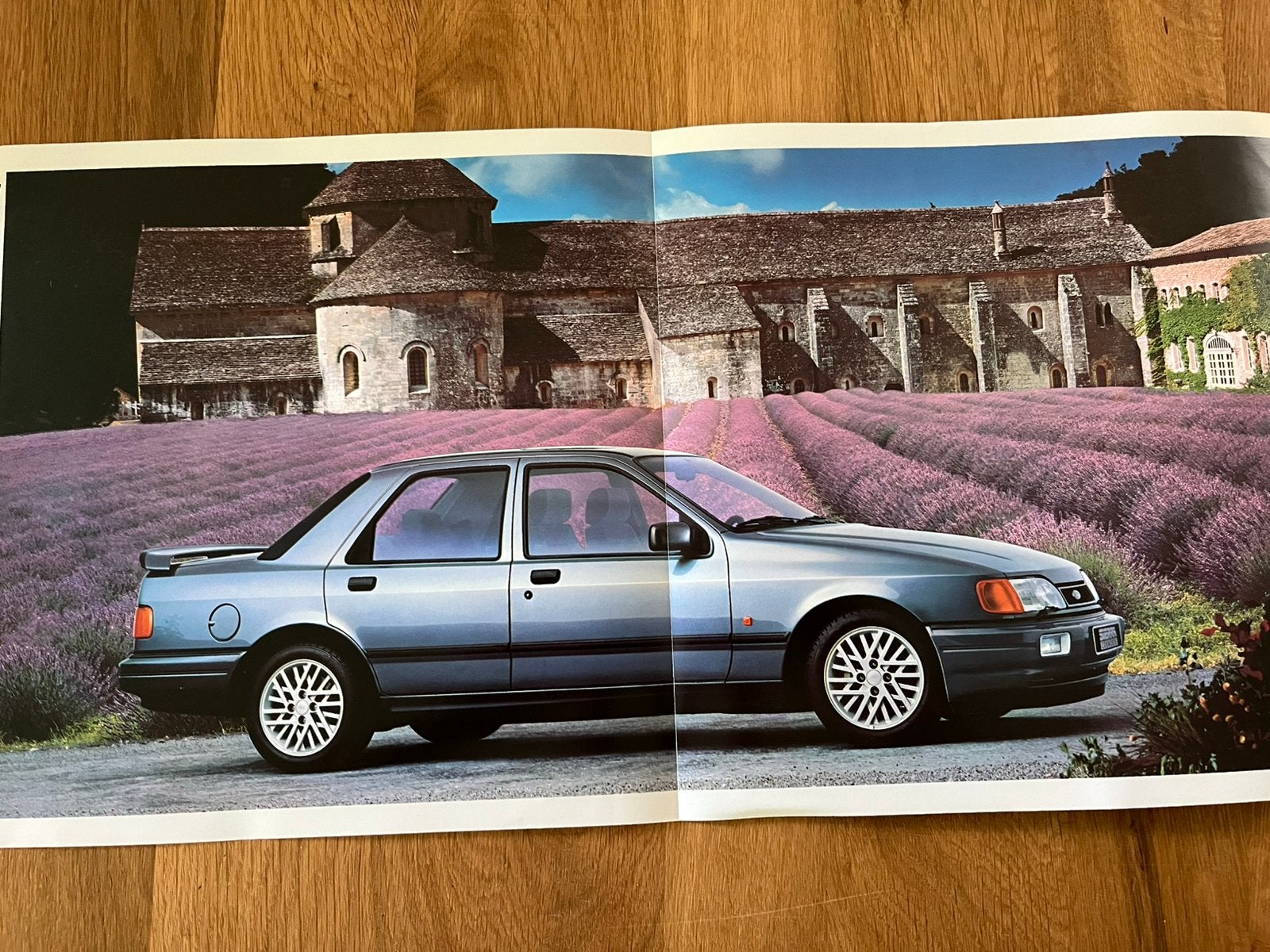 NL | folder Ford Sierra Cosworth | 1987 / 1988, Ophalen of Verzenden, Zo goed als nieuw, Ford