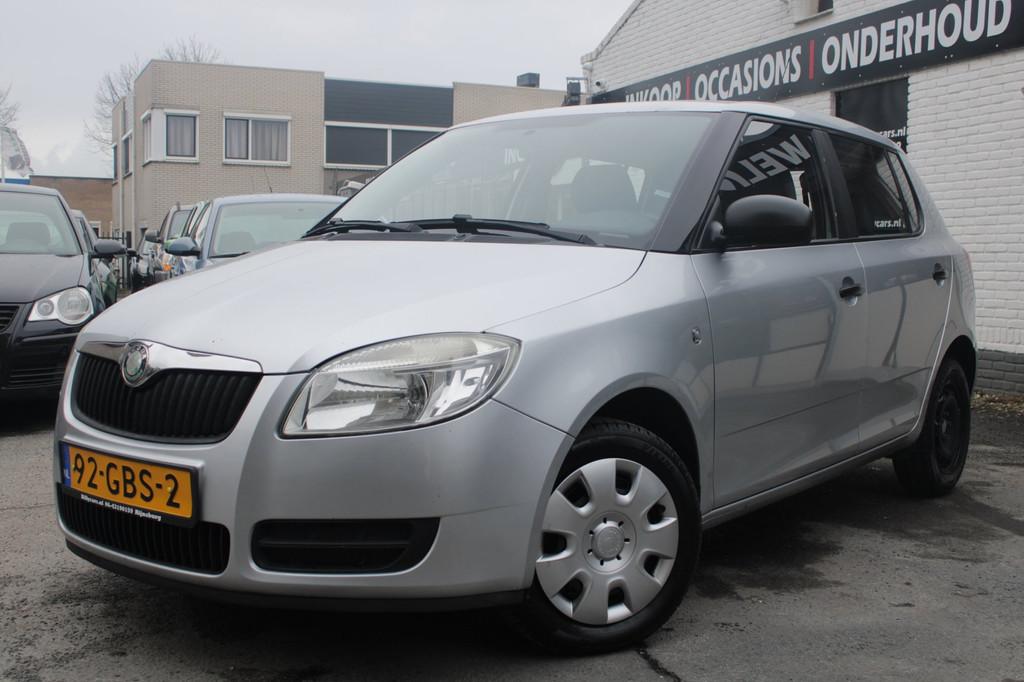 Skoda Fabia 1.2 Classic, Voorwielaandrijving, Stof, Zwart, 60 pk