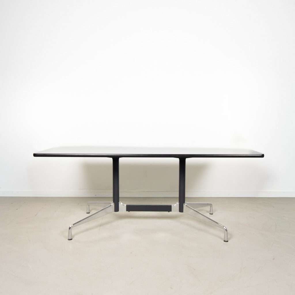 1x Vitra Eames Segmented Tafel Wit Kunststof 180 cm – Chroom, Niet ingevuld, 50 tot 100 cm, 150 tot 200 cm, Niet ingevuld