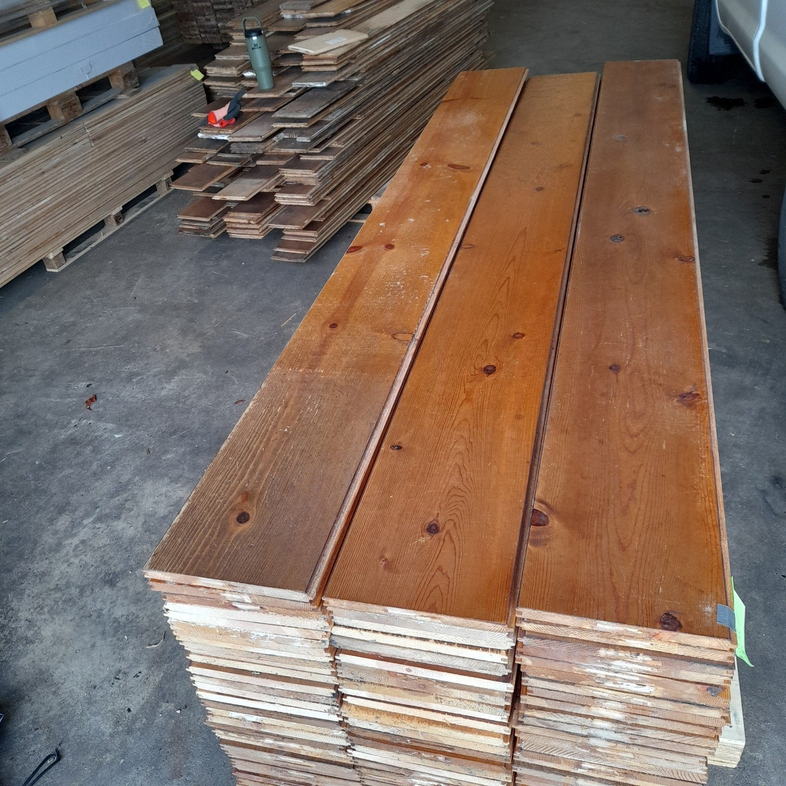 Massief grenen vloer 42 m2 houten vloerdelen 22,3 cm breed, Ophalen, Gebruikt, Vloerdelen of -planken, 10 m² of meer
