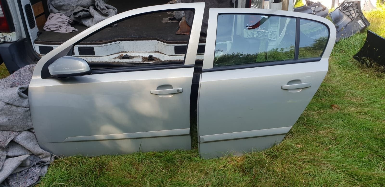 OPEL ASTRA H PORTIEREN LV+LA  CODE Z167, Auto-onderdelen, Carrosserie en Plaatwerk, Gebruikt, -, Deur, -