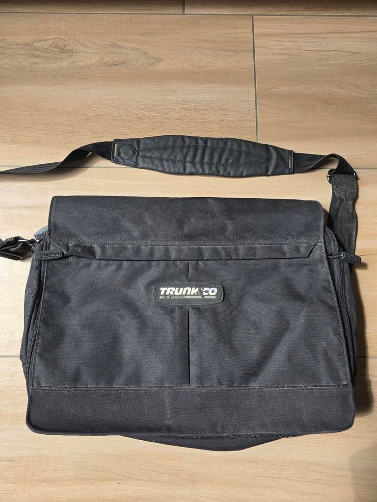 TRUNK.CO Laptoptas Zwart - Ruim en Praktisch, Gebruikt, 15 inch, Gevoerd laptopvak, Ophalen of Verzenden