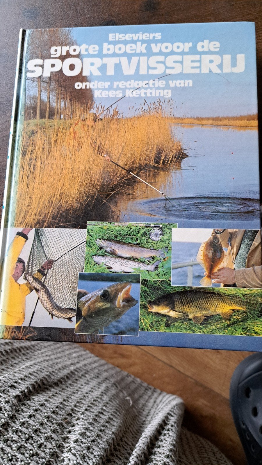 Elseviers Grote Boek voor de Sportvisserij, Ophalen, Zo goed als nieuw