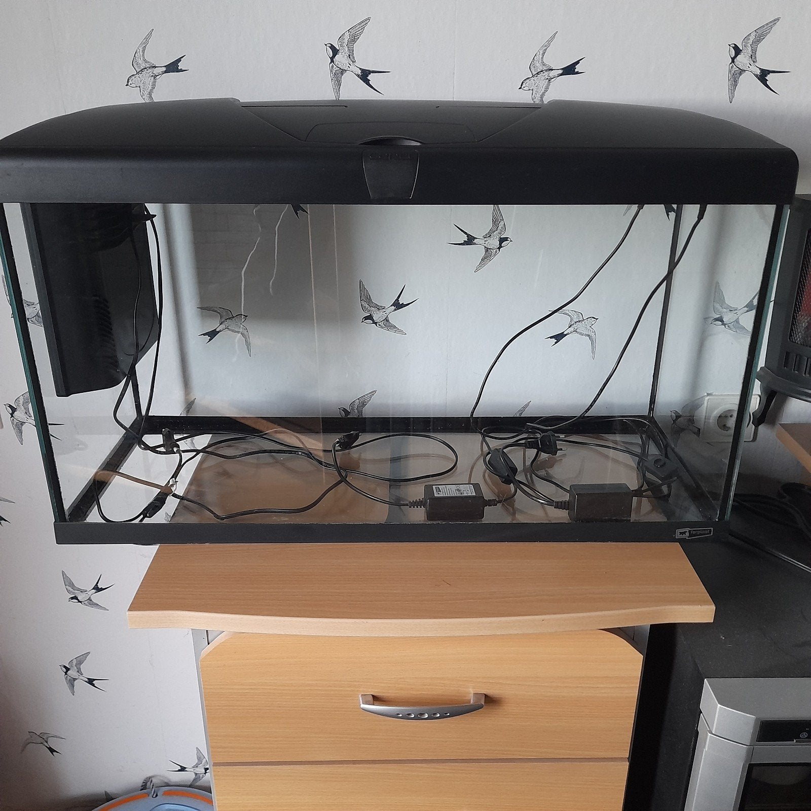 Ferplast aquarium 80 cm. Ong 100 ltr., Ophalen, Zo goed als nieuw, Leeg aquarium