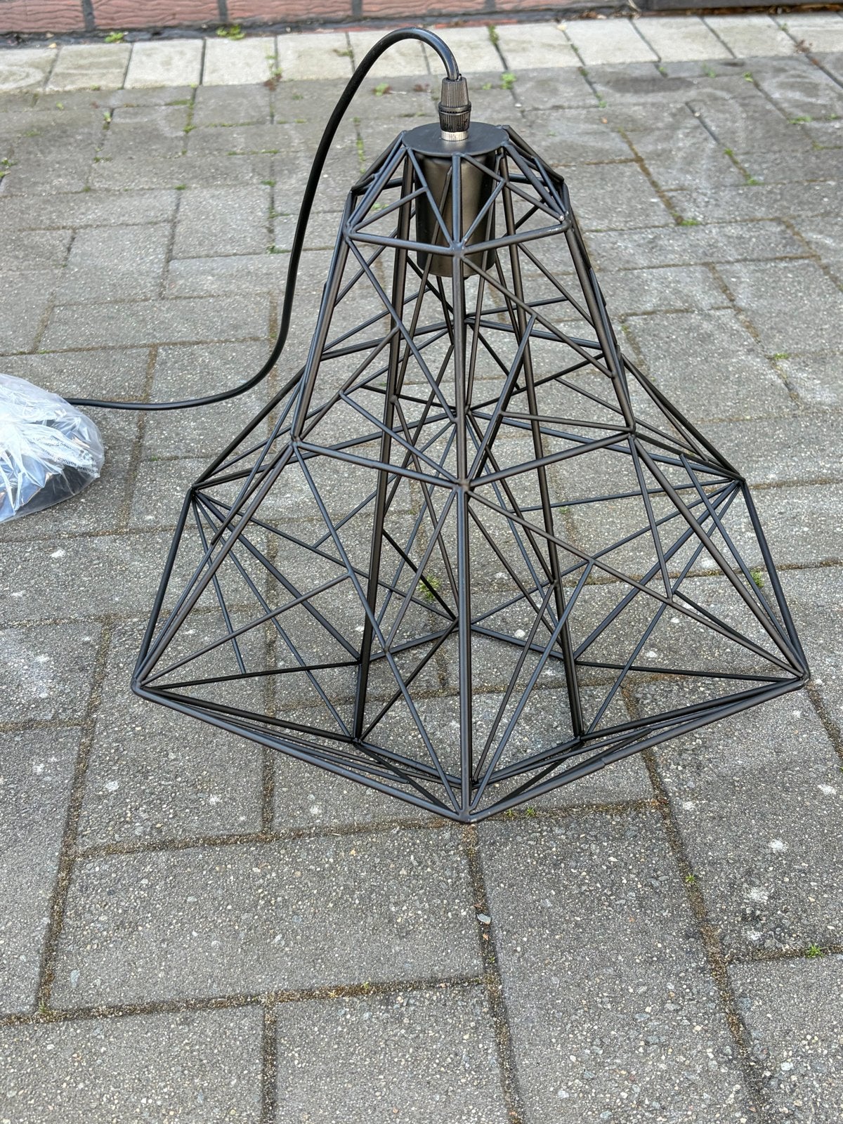 Zwarte metalen draadlamp - Industriële hanglamp, Huis en Inrichting, Lampen | Hanglampen, Ophalen, Nieuw, Metaal, E27 (groot)
