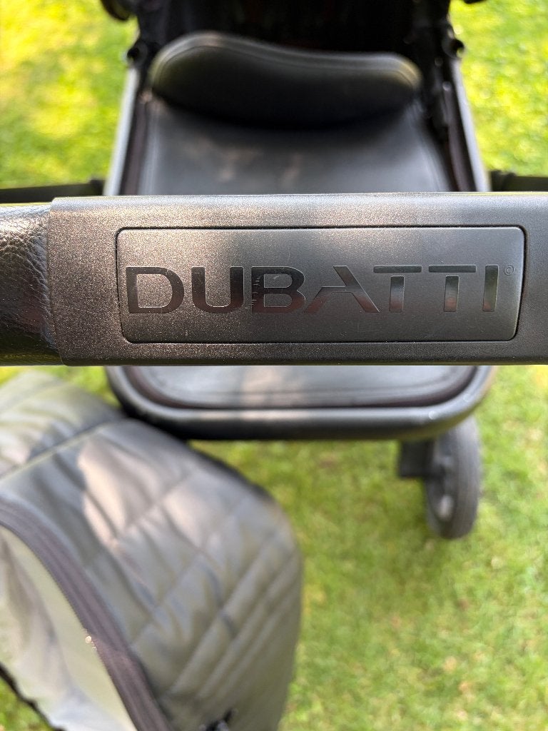 kinderwagen merk dubatti zwart, Kinderen en Baby's, Kinderwagens en Combinaties, Zo goed als nieuw, Met reiswieg, Ophalen, Kinderwagen
