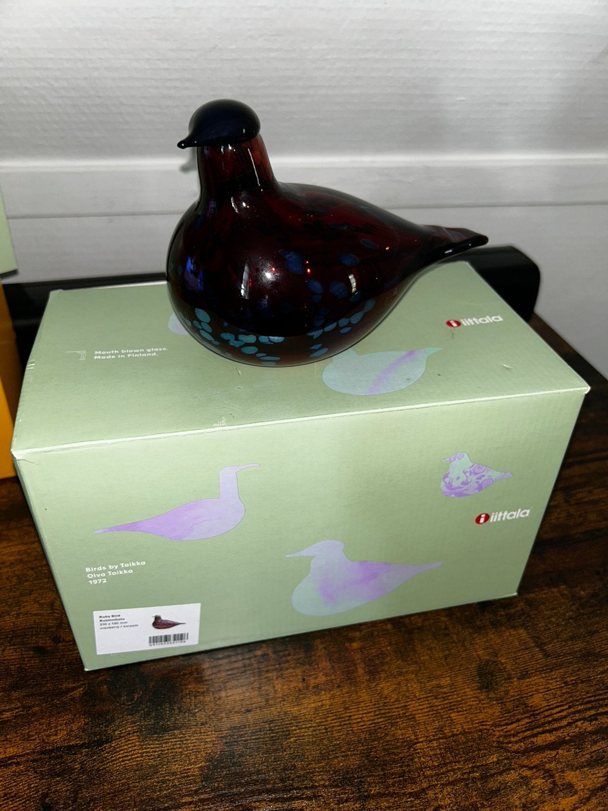 Iittala Birds by Toikka –Ruby Bird cranberry met doos en bon, Antiek en Kunst, Ophalen