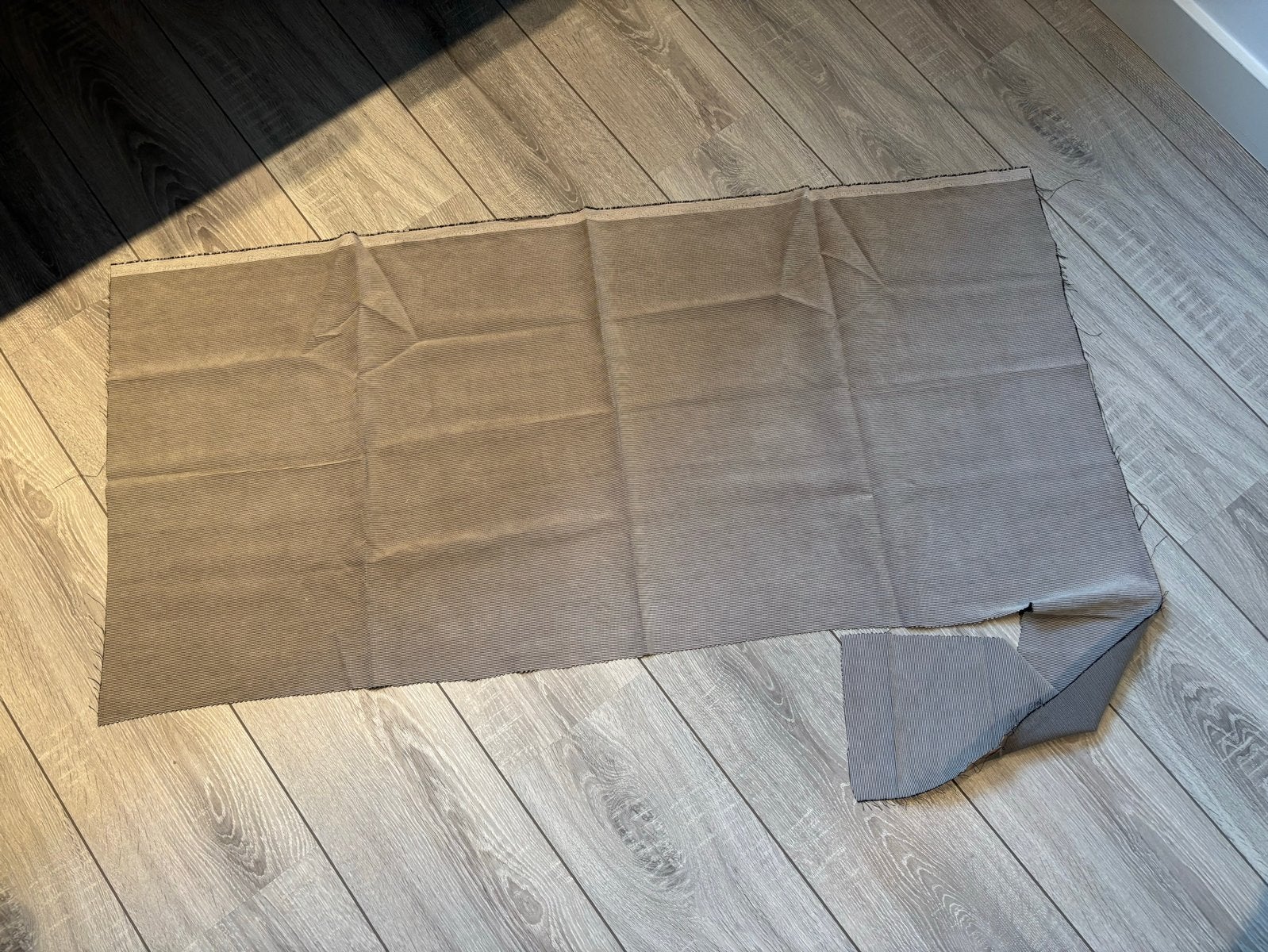 Grijze ribstof coupon - 53x120 cm, Nieuw, Ophalen of Verzenden, Ribstof, 30 tot 120 cm