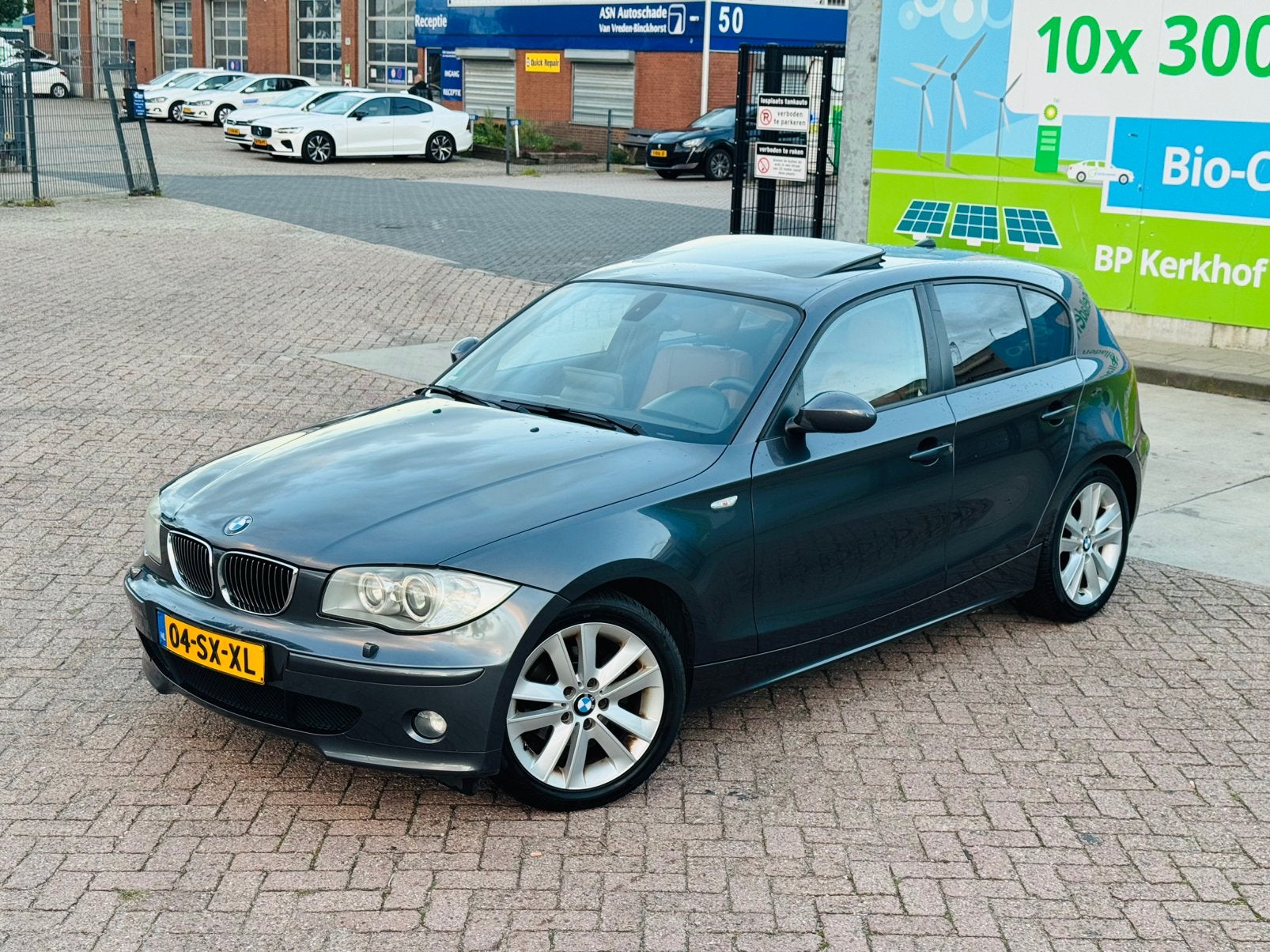 BMW 1-Serie 2.0 120I AUT 5dr 2006 Schuifdak/Leder/StoelV/LMV, Auto's, Achterwielaandrijving, 1995 cc, 4 cilinders, Automatische klimaatregeling