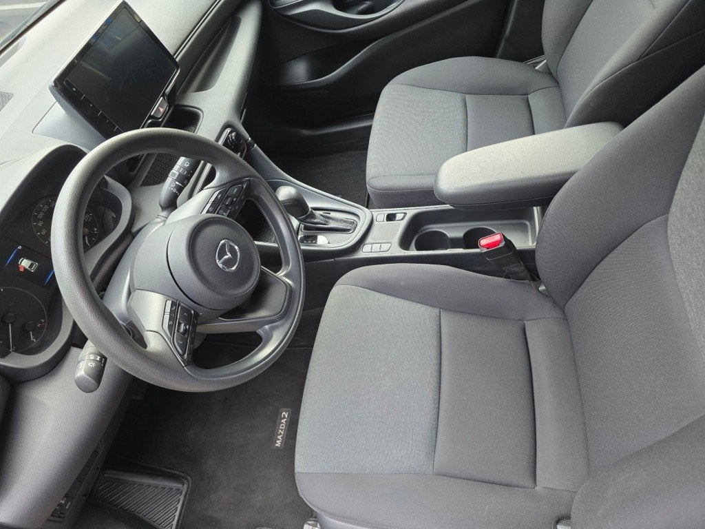 Mazda 2 HYBRID 1.5 Centre-line, ALS NIEUW! LED, camera,ECC,, Auto's, 450 kg, Huisgarantie, 4 cilinders, Met garantie (alle)