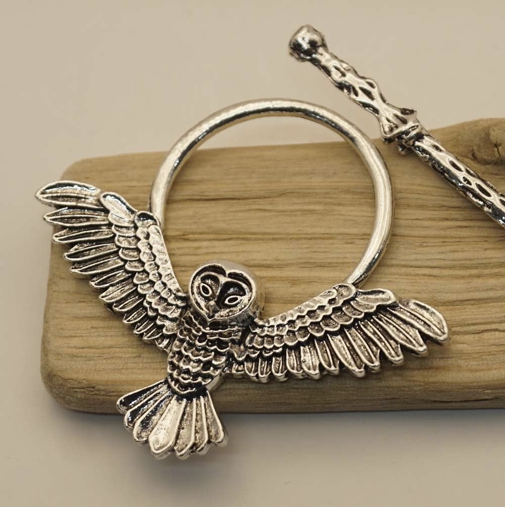 Haarspeld uil met haarstok in de kleur zilver, Importeur :  Riemen bretels, Marktplaats@riemen-bretels.nl, Haarspeld, Verzenden