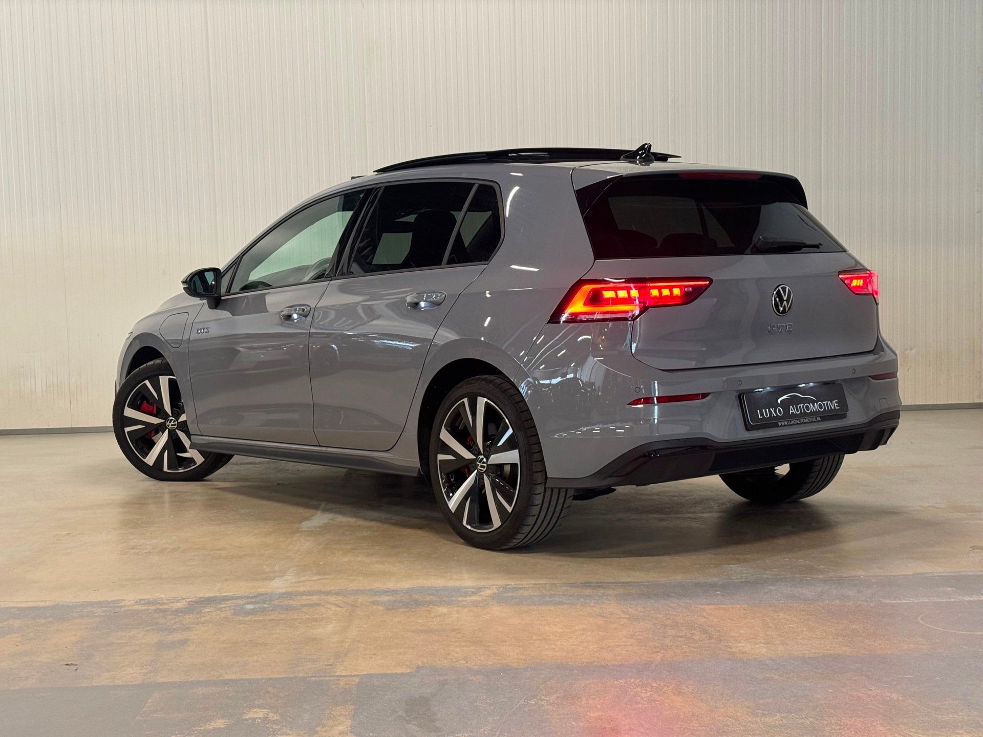 Volkswagen Golf 1.5 eHybrid GTE | HUD | PANO | NARDO GREY |, 77 km/l, Euro 6, 4 cilinders, Bedrijf