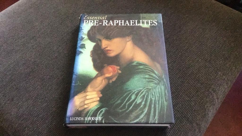 Essential pre-raphaelites, Ophalen of Verzenden, Zo goed als nieuw