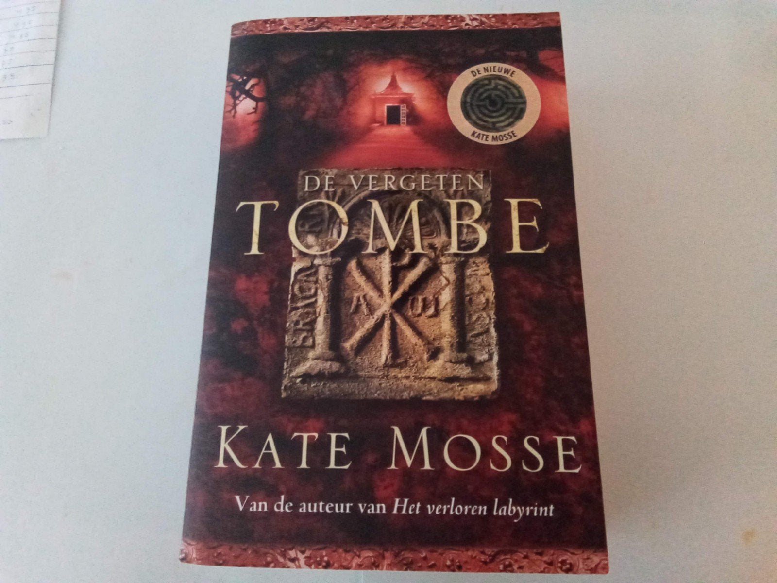 De vergeten Tombe ( Kate Mosse, Boeken, Ophalen of Verzenden, Zo goed als nieuw